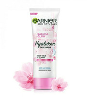 Garnier sakura glow Face wash